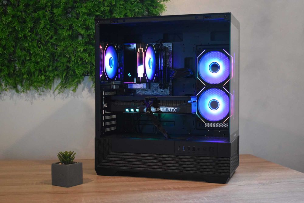 Геймърски Компютър Ryzen 7 5700 | Rtx 3070 | 16GB ram | 256GB ssd |