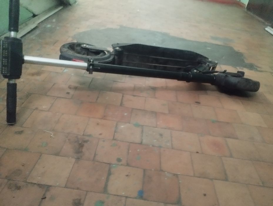 Электро самокат .