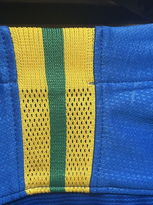 NIK Brasil Away Jersey -2018/2020 - Бразилия размер Л / Оригинал