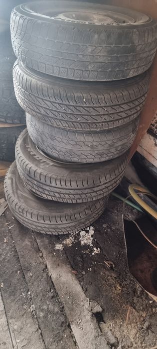 Продаю 5 колес б/у