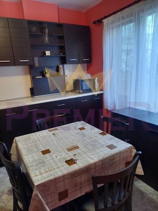 Двустаен апартамент до Община Варна