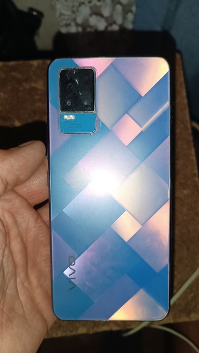 Продам vivo v21e