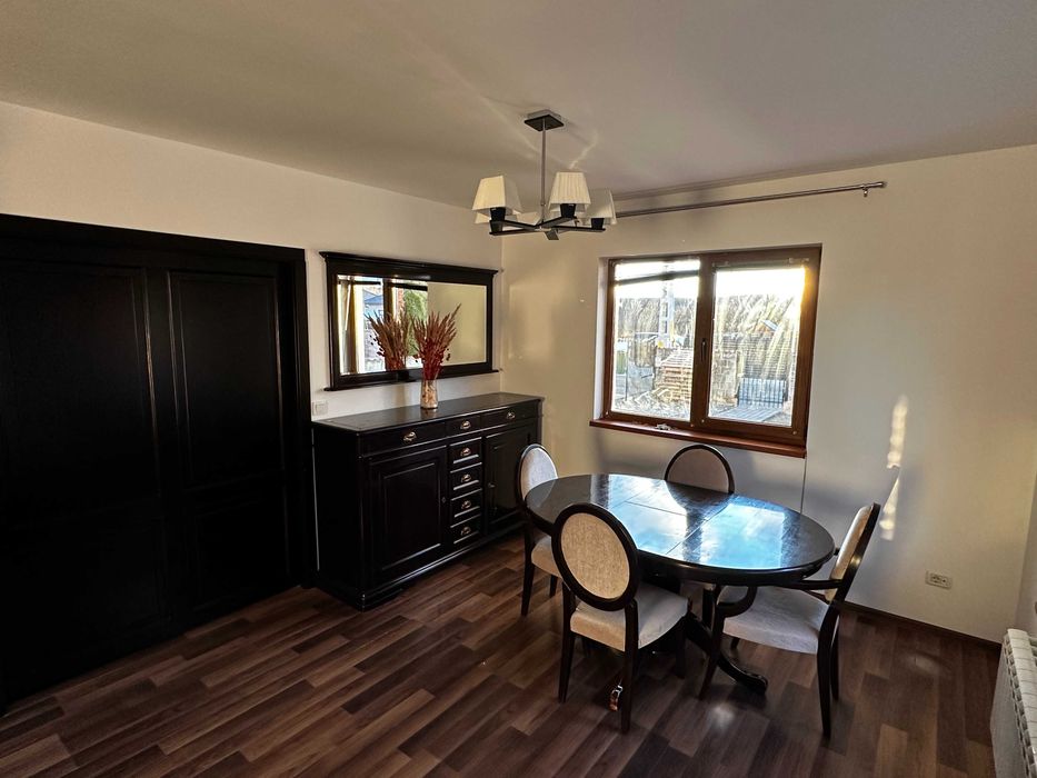 Vila Eco-Friendly 179m2, cu Panouri Solare 18 kW.