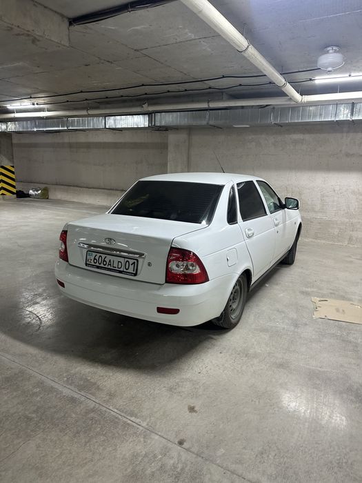 Продам задний бампер приора