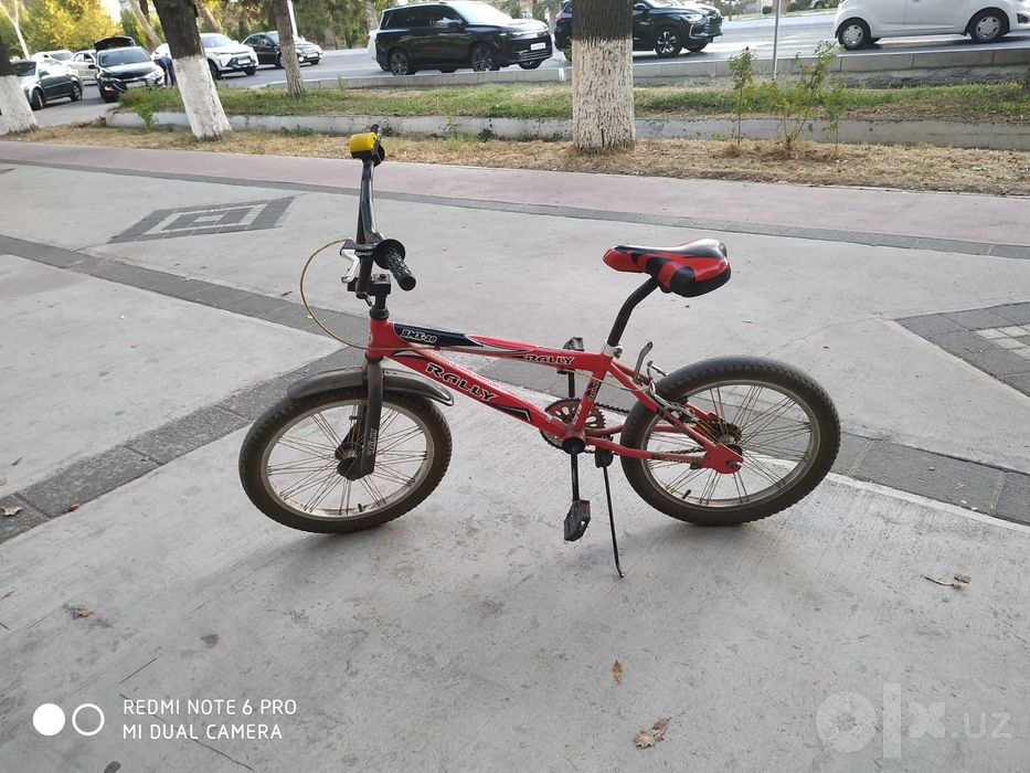 BMX RALLY 20" — красный Продам BMX RALLY 20 дюймов. Велосипед б/у.