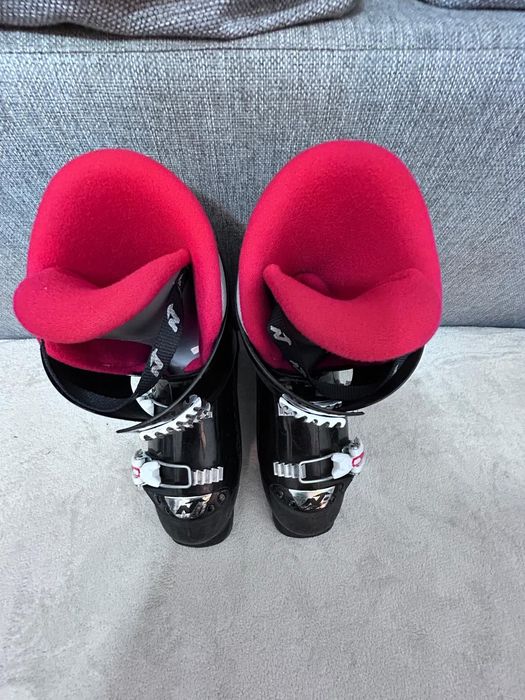 Clapari schi copii 24-24.5 Nordica