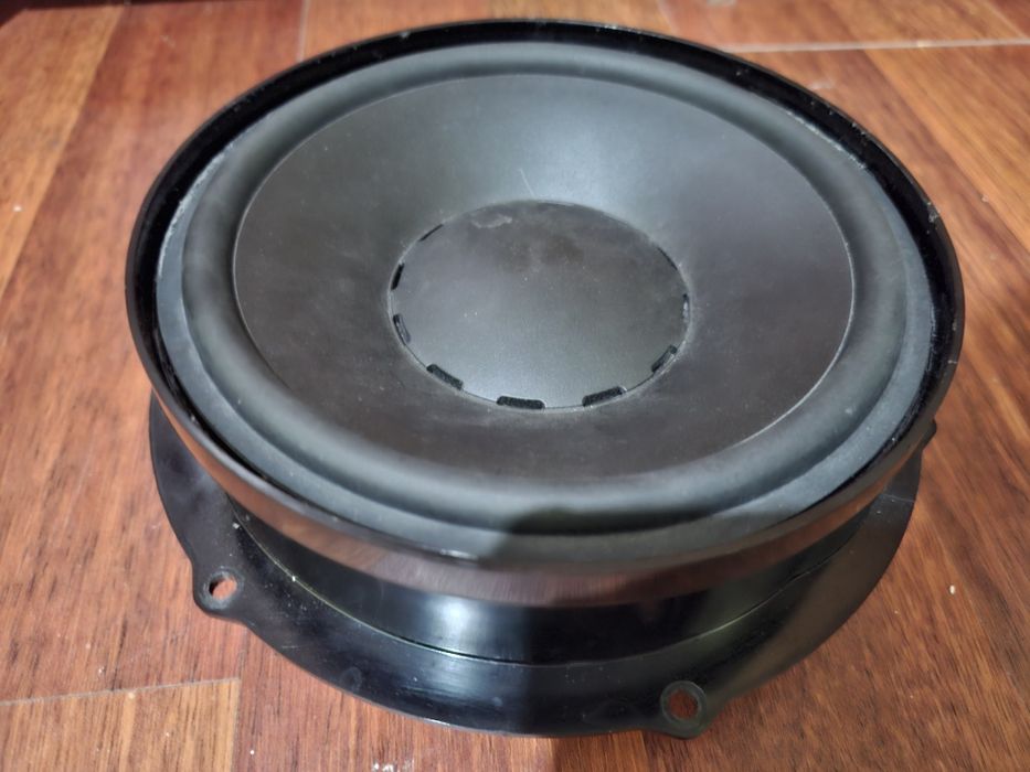 Difuzoare 8 ohm Dynaudio