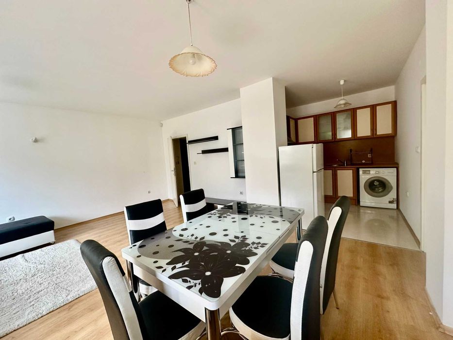 Дава се под наем Тристаен апартамент в София, Манастирски ливади - 100 кв.м за 650 € - Снимка #1