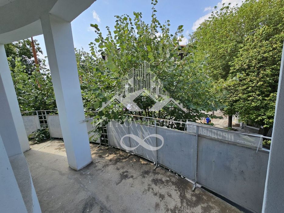 Продава се Четиристаен апартамент в Велинград - 200 кв.м за 440 €/кв.м - Снимка #7