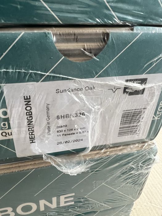Ламинат K326 8мм Herringbone 8кв
