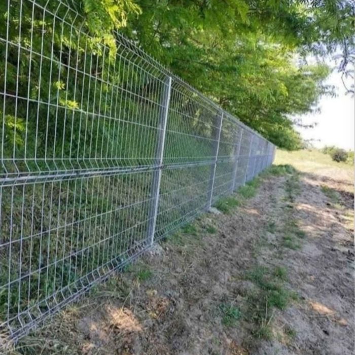 Executam garduri și porți inpresmuiri terenuri
