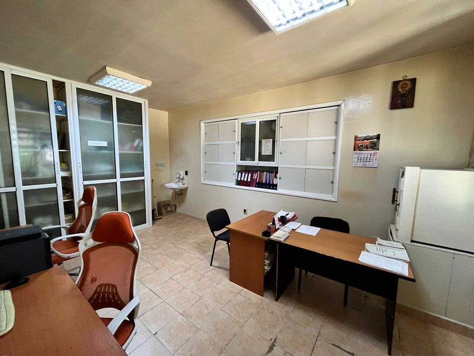 Продава се Промишлена сграда в Велико Търново, Колю Фичето - 1773 кв.м за 677 €/кв.м - Снимка #3