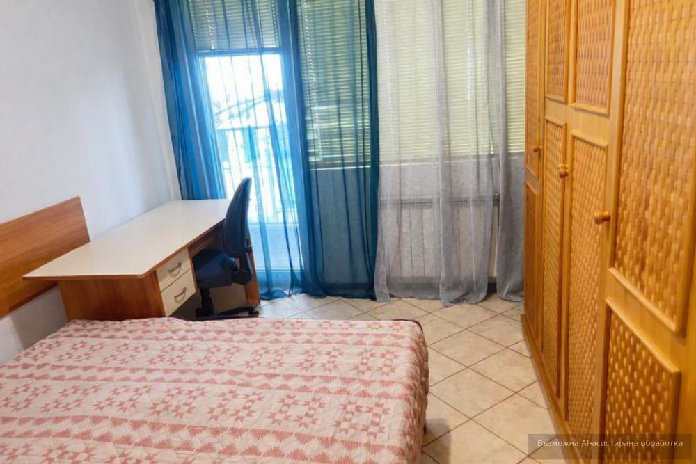 Дава се под наем Двустаен апартамент в София, Център - 68 кв.м за 650 € - Снимка #2