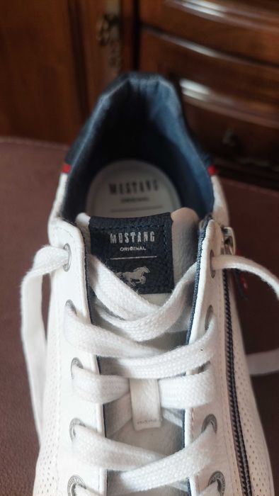 Мъжки обувки тип кецове Mustang