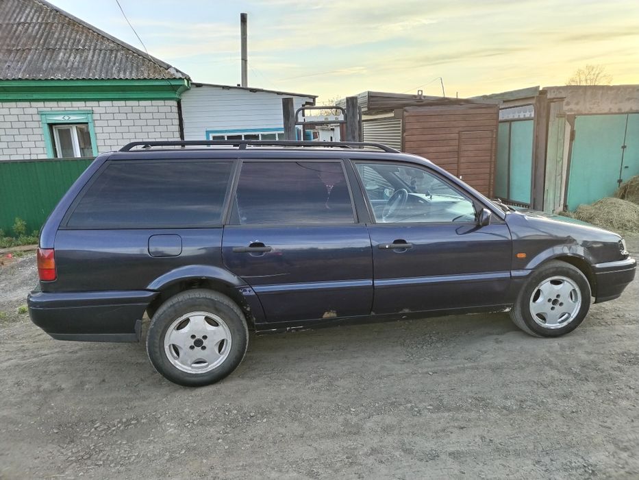 Продам пассат б4 универсал 1,8