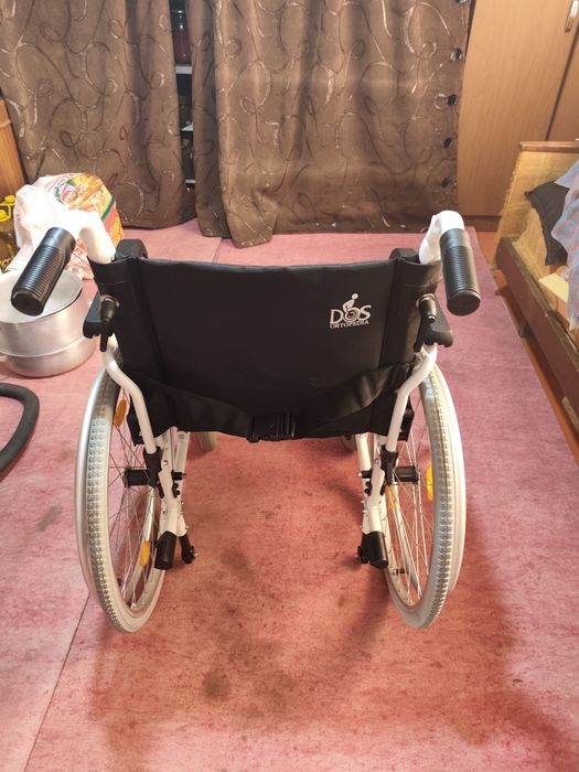 Идволидный коляска