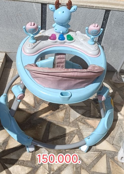 Детские товары в ассортименте.