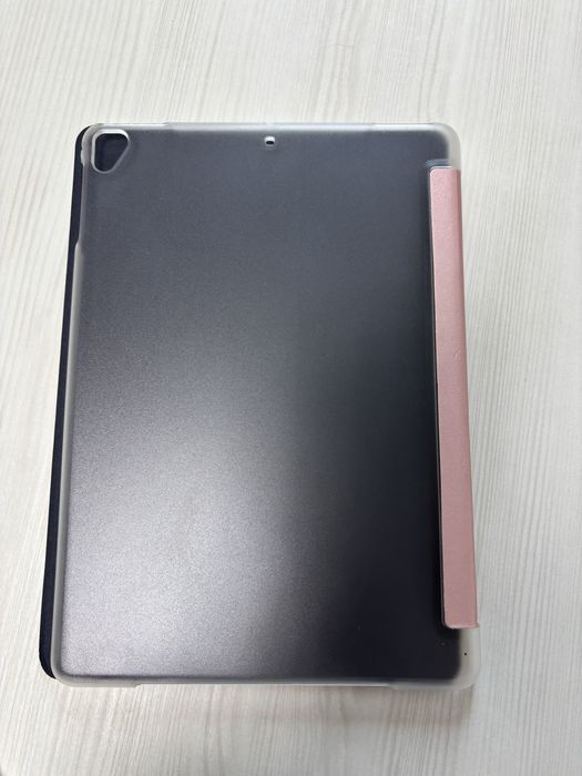 Kалъф за таблети Apple iPad, съвместим с моделите Air 1, Air 2, Pro 9.7, както и моделите iPad от 2017 и 2018