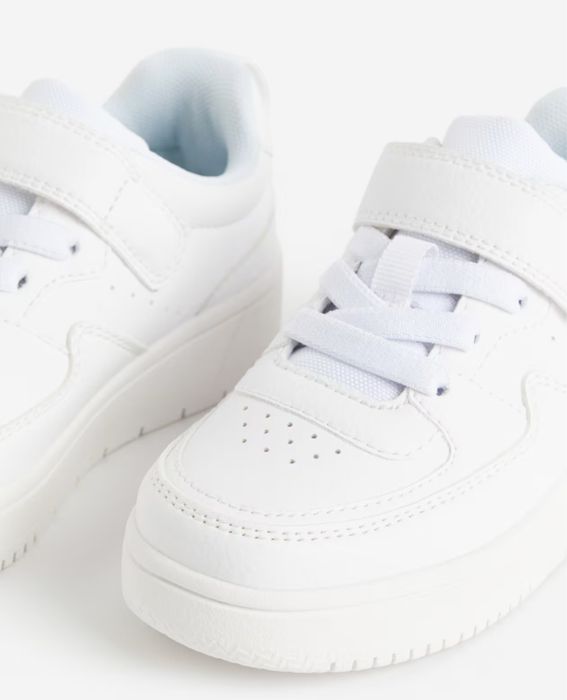 Adidasi fetita | Albi | marimea 32 | H&M | stare f buna