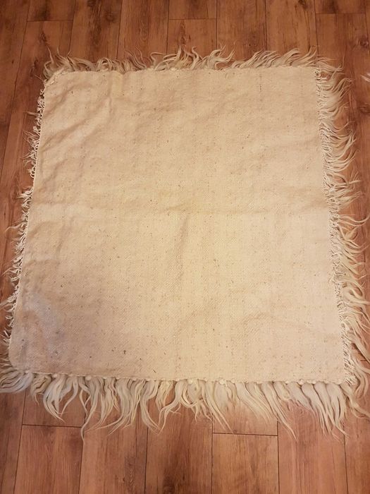 Тетевенски тъкани халища