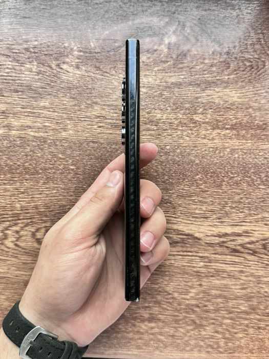 Продаётся Samsung S23 Ultra