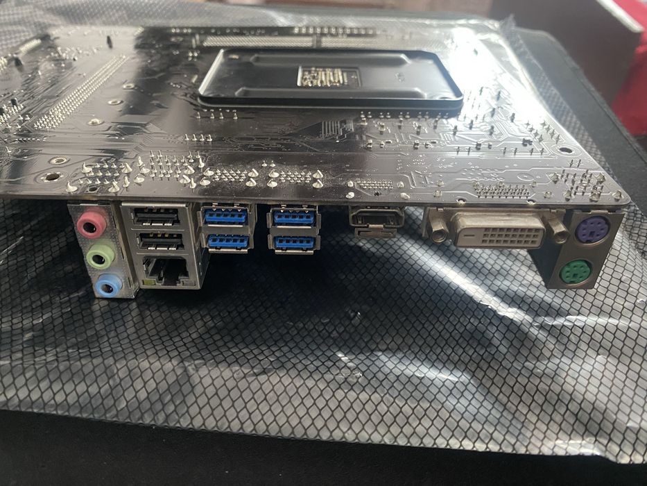 Placa de baza GIGABYTE GA-A320M-H