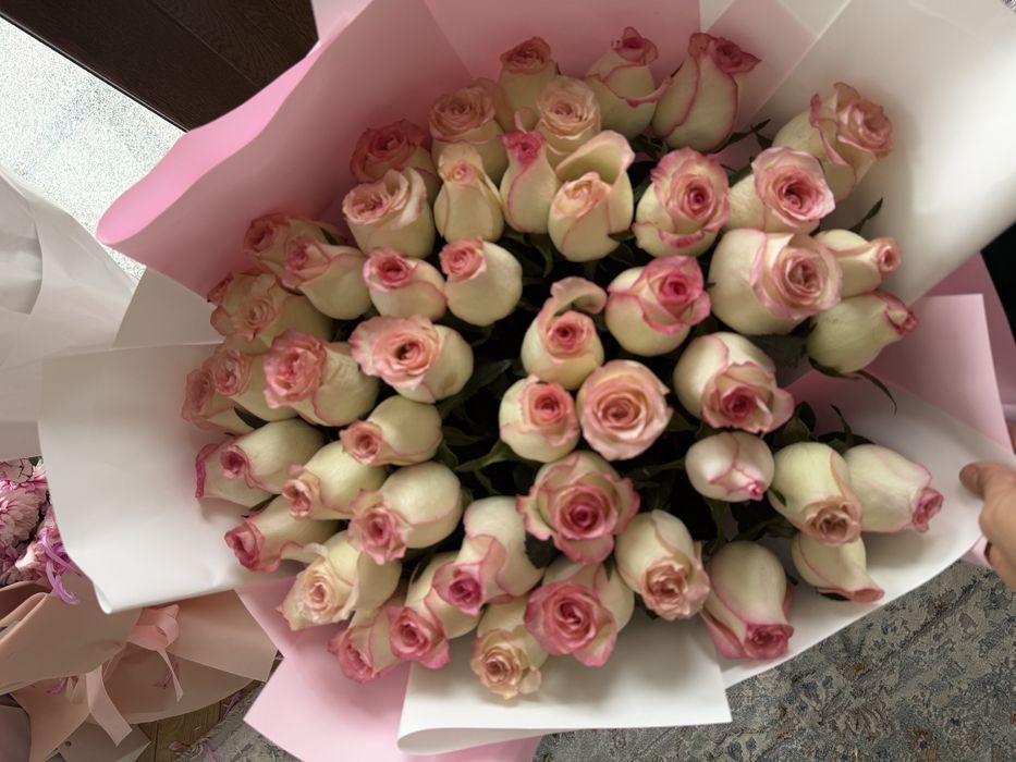 Цветы букеты розы