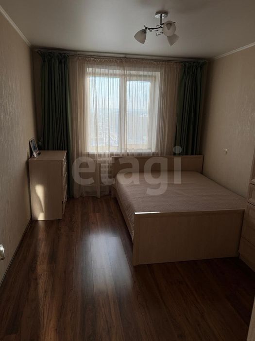 Продам 2-ком кварт !
