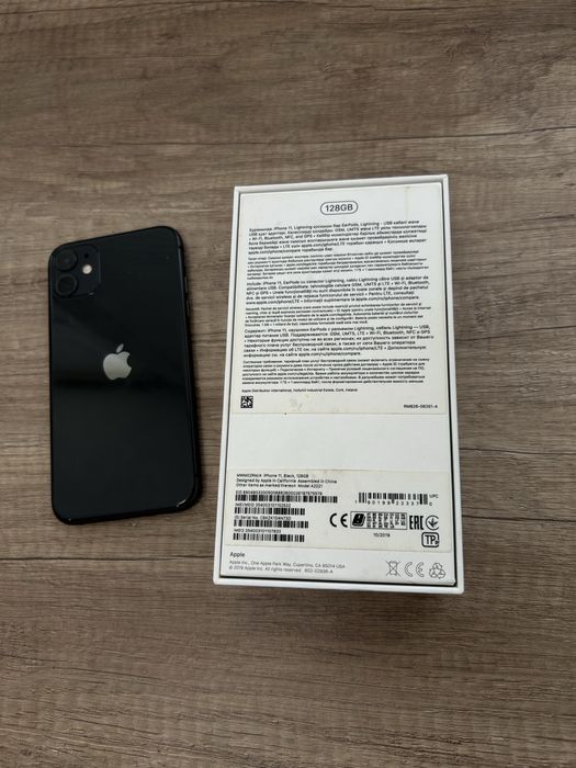 Перфектен Iphone 11 128GB