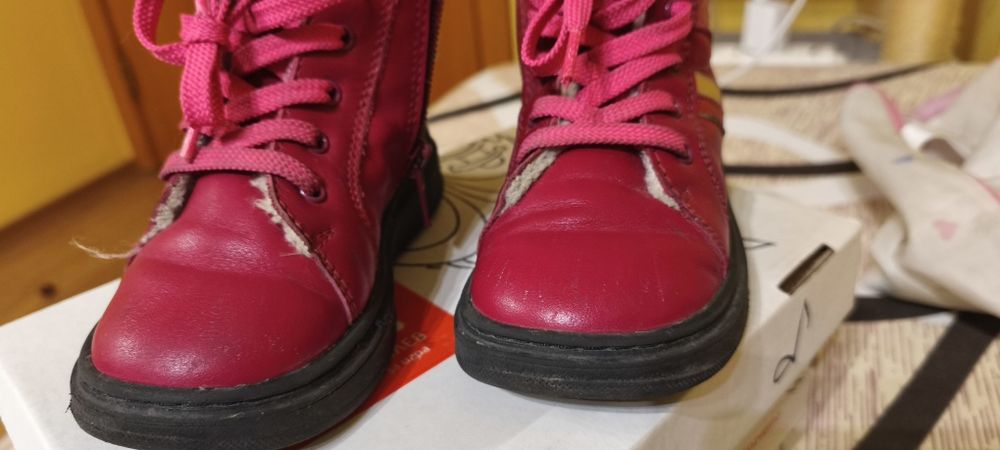 Детски боти от естествена кожа Колев и Колев