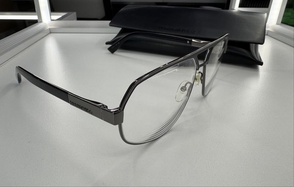 Диоптричнa рамкa Dsquared2