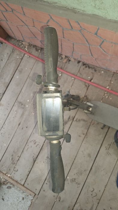 Продам самокат КУГО