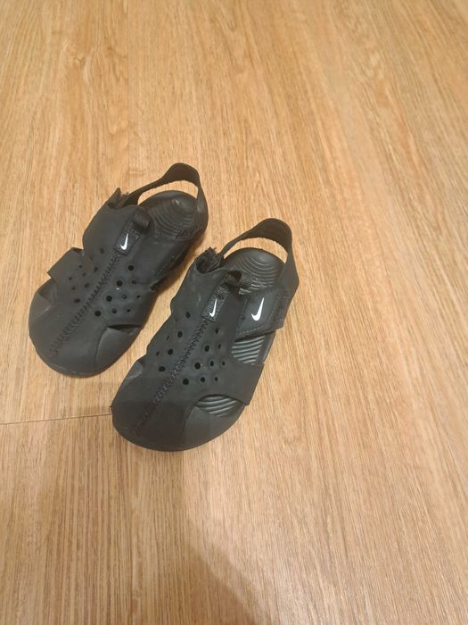 Детски сандали Nike 27