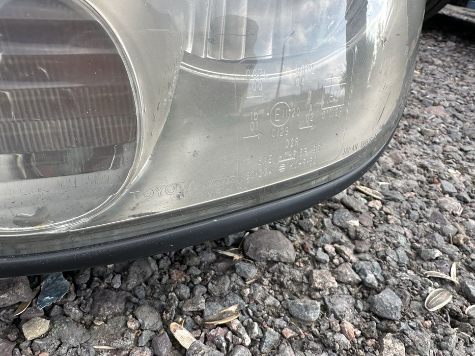 Фара Lexus gs300
