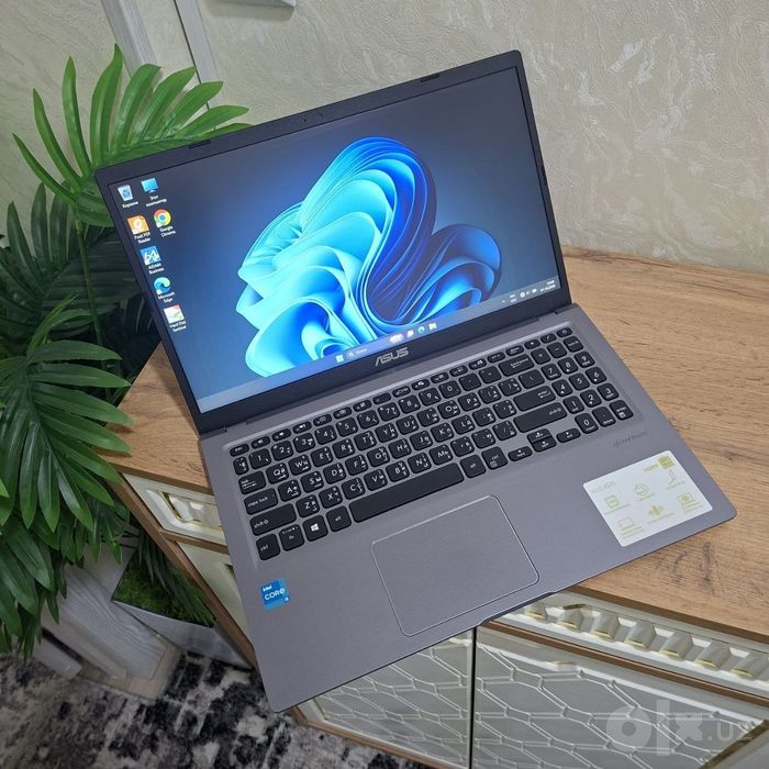 Asus X 515R noutbuk