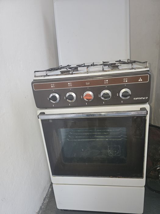 Газовая плита рабочая