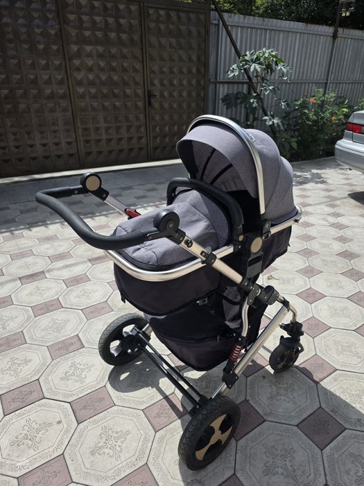 Коляска трансформер от 0-2 лет