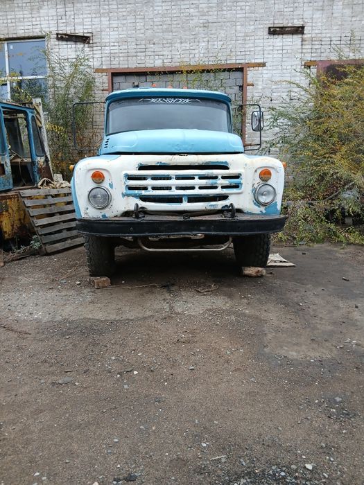 Продам зил 130..