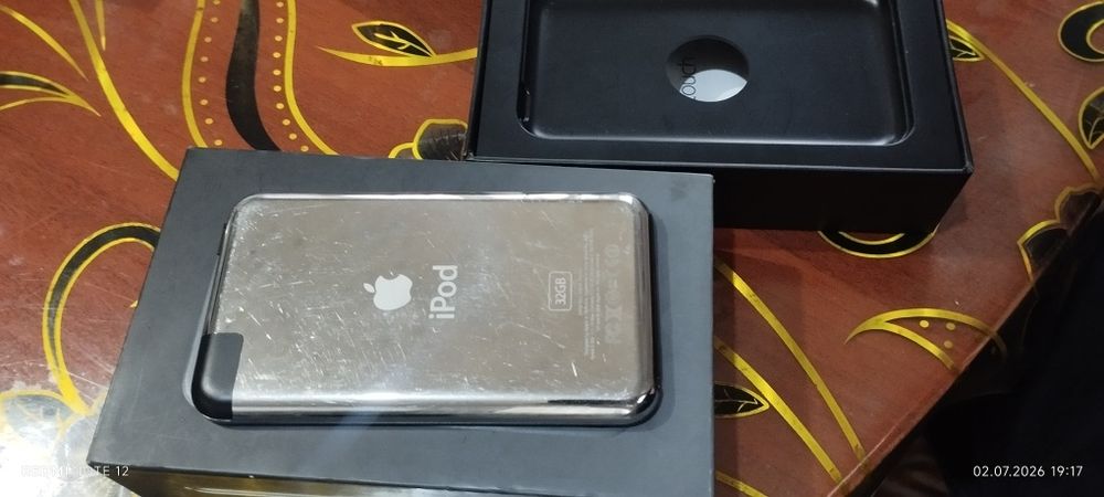 iPod Touch 2 32гб
