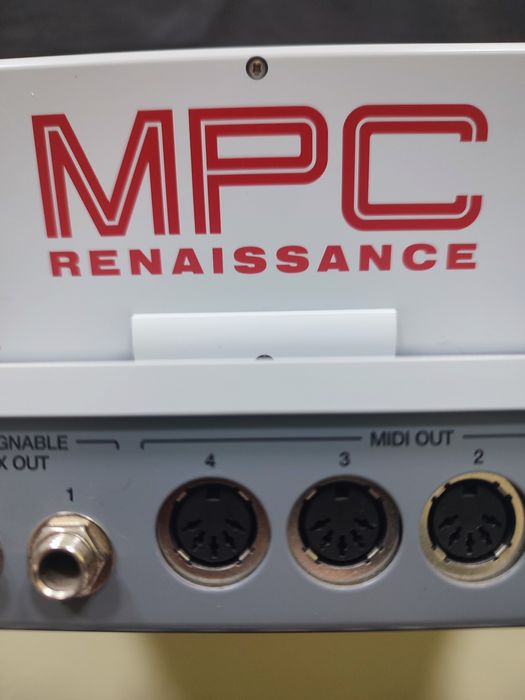 AKAI MPC renaissance