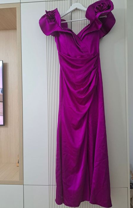 Rochie de seara pt evenimente