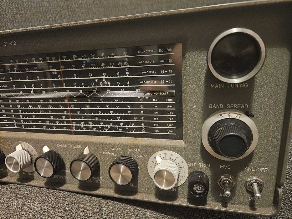 Radio Jennen model 9r 59