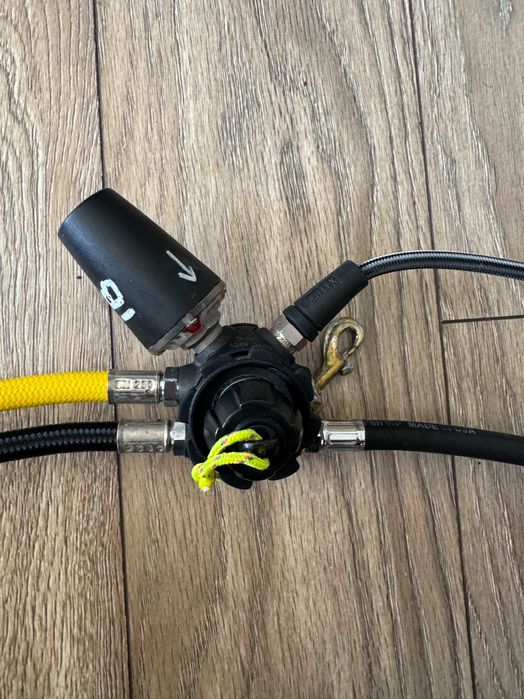 Водолазно оборудование Apeks Flight +Suunto HelO2 +Suunto Transmitter