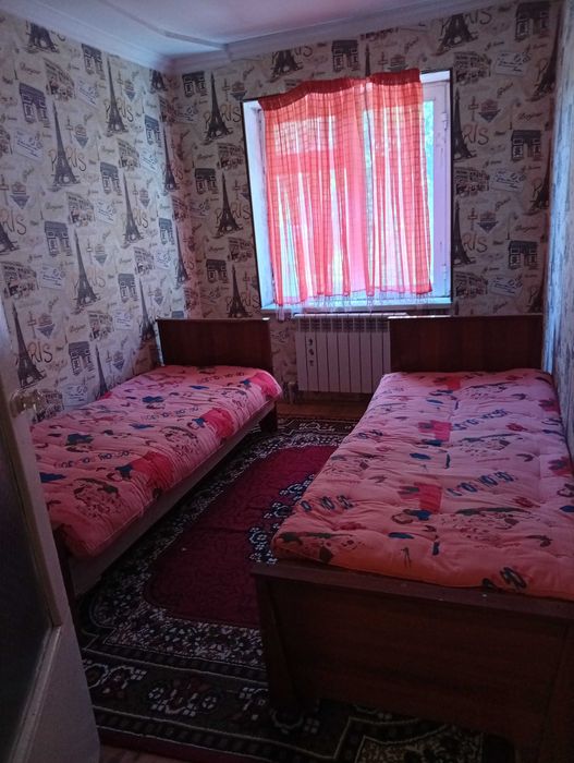 5-maktab yonida 3 xonali kvartira ijaraga beriladi.