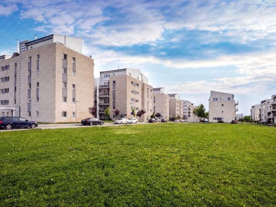 FELICITY 3 camere/parcare inclusa