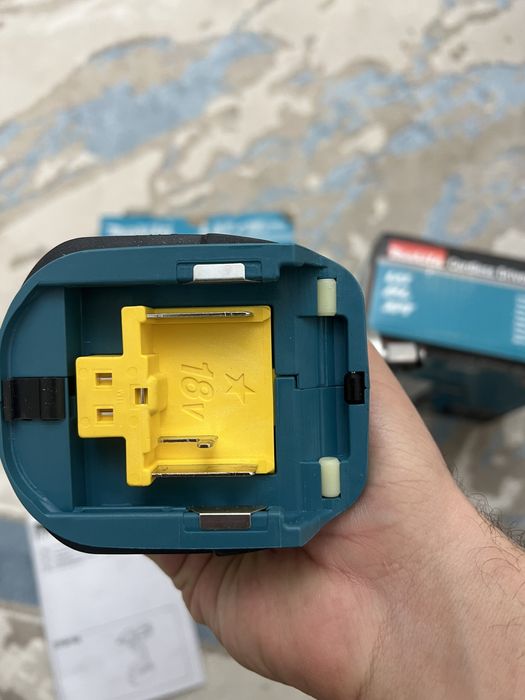 Продам шуруповерт и гайковерт MAKITA
