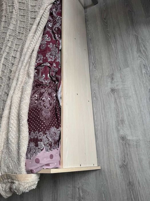 Продаю двухспальную кровать