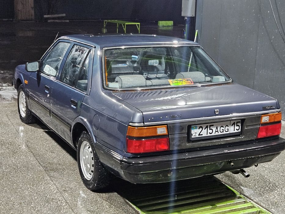 Mazda 626 LX 1986 года