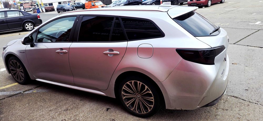 Serviciu montare folie auto