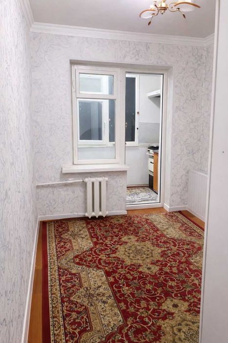 Абдурауф Фитрат ва Саракул кўчалари кесишмасида квартира без маклера